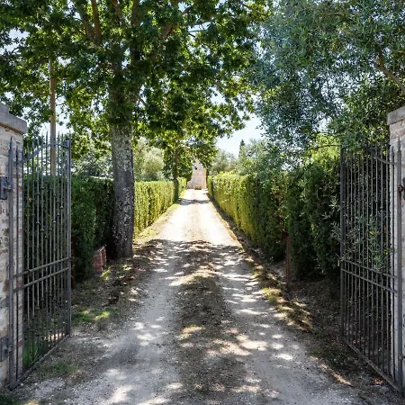 Tuscan Escape For Families * Casole d'Elsa