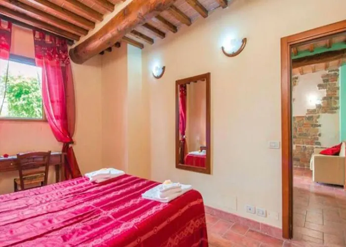 Tuscan Escape For Families * Casole dʼElsa